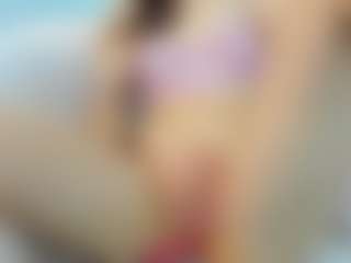 Live cam show with Serennaax - Flashing on Camsoda