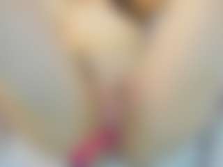 Serennaax's Live Sex Cam Show