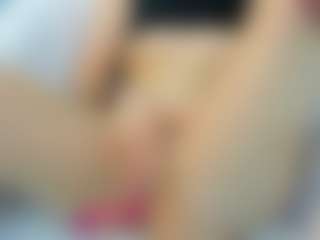 Serennaax's Live Sex Cam Show