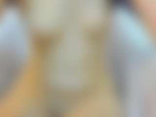 Live cam show with Serennaax - Young Adult on CamClone