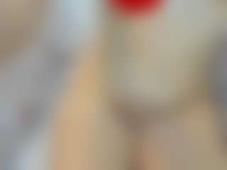 Live cam show with Serennaax - Amateur on AdultVida.com