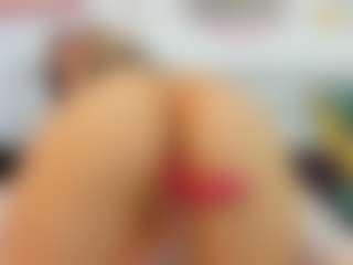 Serennaax's Live Sex Cam Show