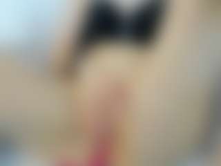 Live cam show with Serennaax - Anal on Milfs Live