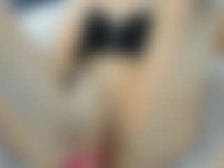 Serennaax's Live Sex Cam Show