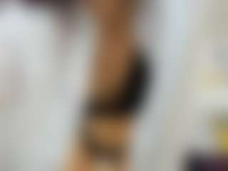 Serennaax's Live Sex Cam Show