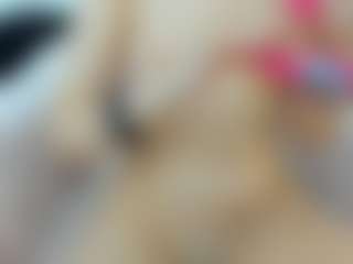 Serennaax's Live Sex Cam Show