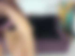 Serennaax's Live Sex Cam Show