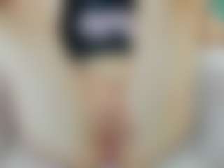 Serennaax's Live Sex Cam Show