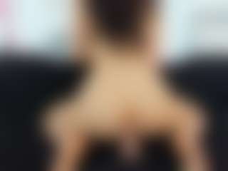 Live cam show with Serennaax - College on Sweet Sext