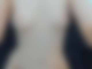 Live cam show with Serennaax - Small Tits on Sweet Sext