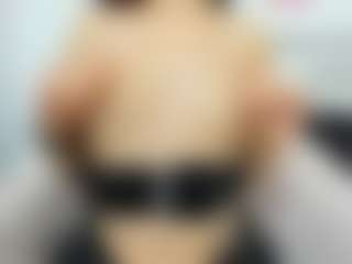 Serennaax's Live Sex Cam Show
