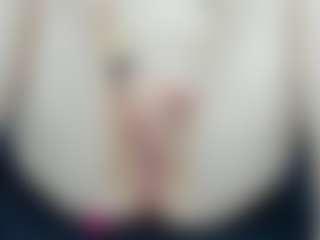 Serennaax's Live Sex Cam Show