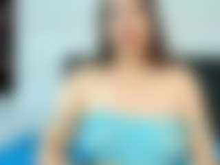 Sublimature MILF webcam performer live streaming
