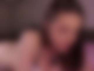 Live cam show with TatyanaRoney - Gagging on Camsoda