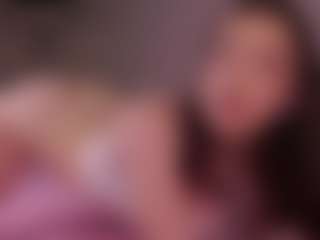 Live cam show with TatyanaRoney - Gagging on Camsoda