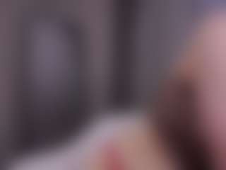 Live cam show with TatyanaRoney - HD on TeamSkeetLive