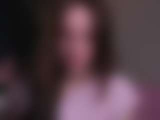 Live cam show with TatyanaRoney - Gagging on Hubzter Live