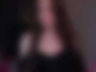 Live cam show with TatyanaRoney - Gagging on Lustler