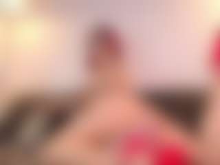 Live cam show with Venusssxx1 - Ass Bouncing on Latina Girls