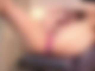 Venusssxx1's Live Sex Cam Show