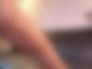 Live cam show with Venusssxx1 - Smoking on Dare Cams