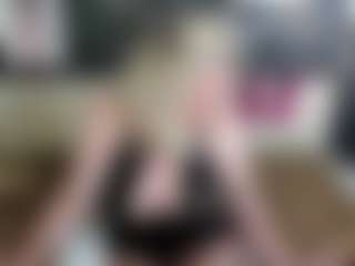 VictoriaNotti's Live Sex Cam Show
