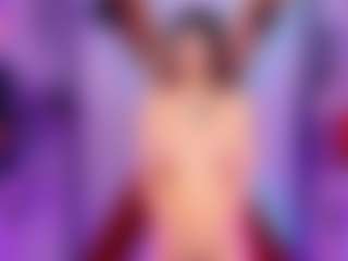 Live cam show with anislavebdsm - Ass Bouncing on Dolls Live