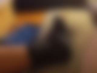 bigs4bambi's Live Sex Cam Show