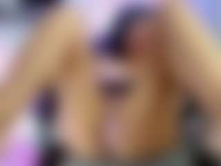 Emmi-cam's Live Sex Cam Show