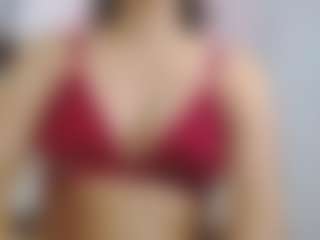 Emmi-cam's Live Sex Cam Show