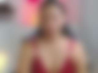 Emmi-cam's Live Sex Cam Show