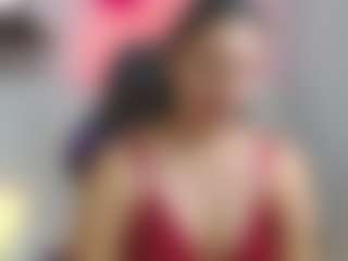Emmi-cam's Live Sex Cam Show