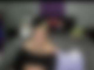 GraniteAura's Live Sex Cam Show
