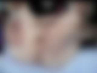 GraniteAura's Live Sex Cam Show