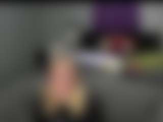 GraniteAura's Live Sex Cam Show