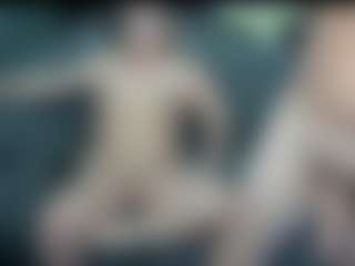 GraniteAura's Live Sex Cam Show