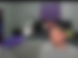 GraniteAura's Live Sex Cam Show