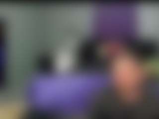 GraniteAura's Live Sex Cam Show