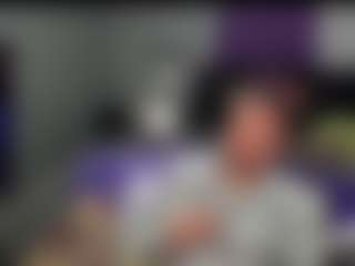 GraniteAura's Live Sex Cam Show
