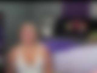 GraniteAura's Live Sex Cam Show