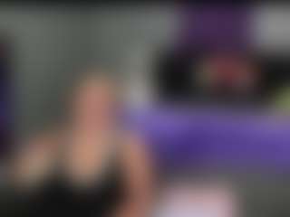 GraniteAura's Live Sex Cam Show