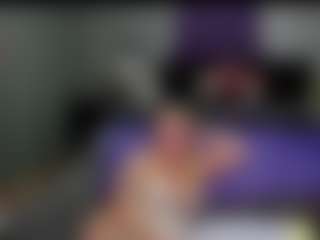GraniteAura's Live Sex Cam Show