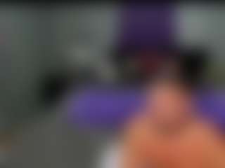 GraniteAura's Live Sex Cam Show