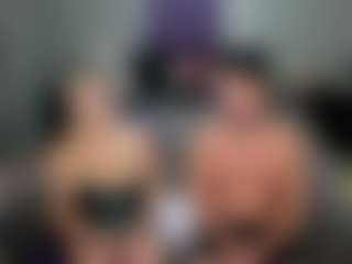 Live cam show with GraniteAura - Handjob on Gym Cam Girls