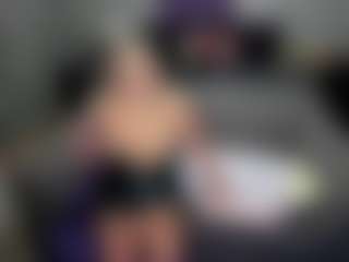 Live cam show with GraniteAura - Full Nudity on Gym Cam Girls