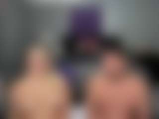 GraniteAura's Live Sex Cam Show