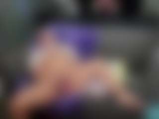 GraniteAura's Live Sex Cam Show