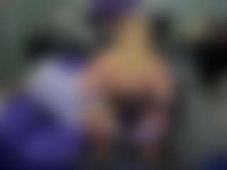 GraniteAura's Live Sex Cam Show