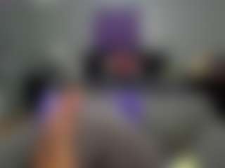GraniteAura's Live Sex Cam Show