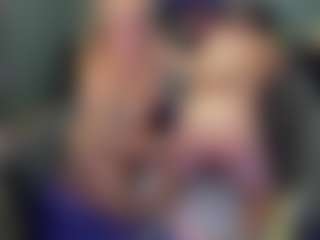 GraniteAura's Live Sex Cam Show
